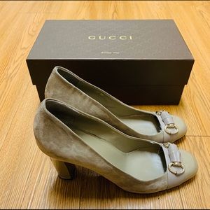 Gucci Horsebit Suede Pumps
